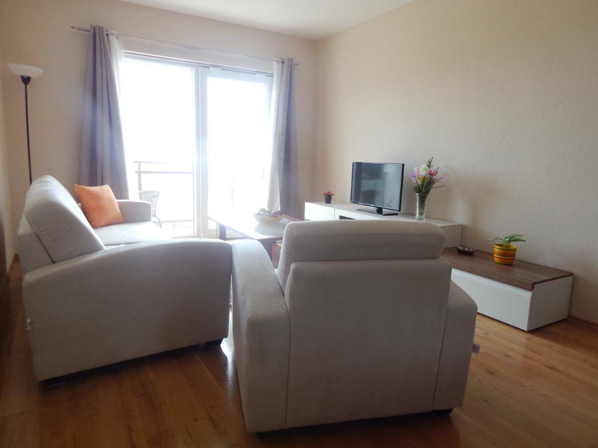 Apartman Karlo Makarska Exteriör bild
