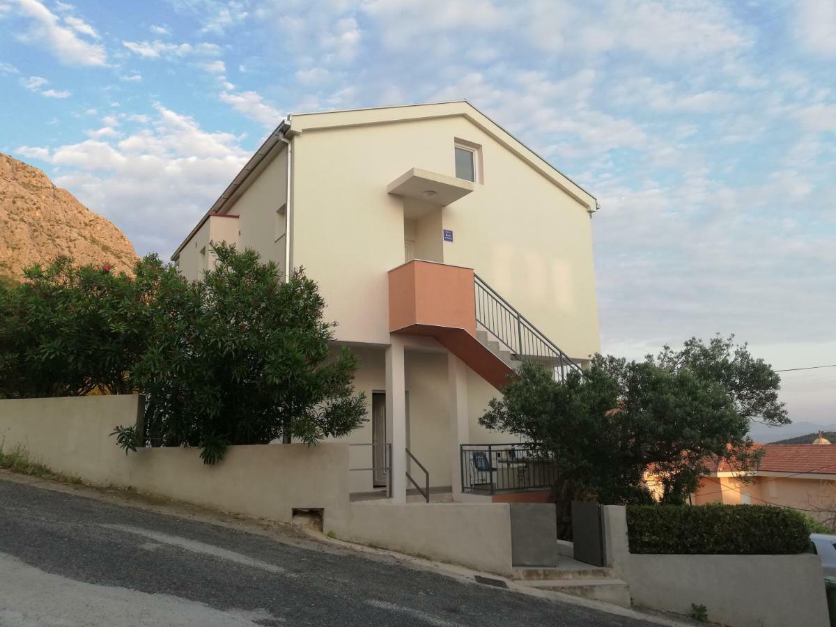Apartman Karlo Makarska Exteriör bild